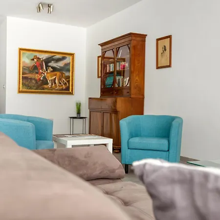 Annitchka Mansions - In Malta * Birkirkara