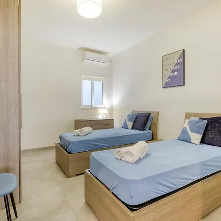 Annitchka Mansions - In Malta *