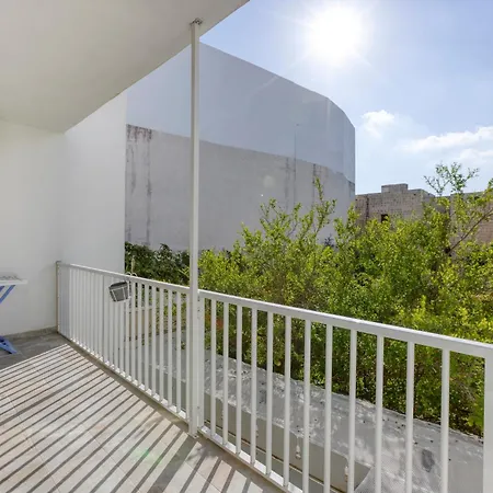 Apartment Annitchka Mansions - In Malta